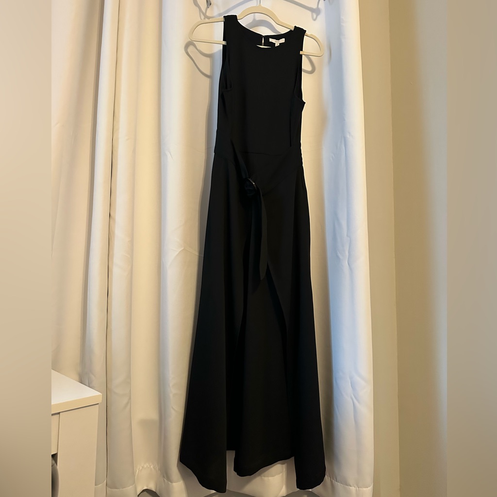 New Joie Black Romper With Tortoise Belt - Size 8